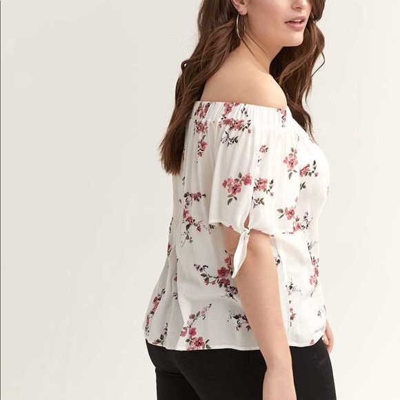 Pennington’s In Every Story white floral off shoulder blouse size 2X. - Picture 6 of 6